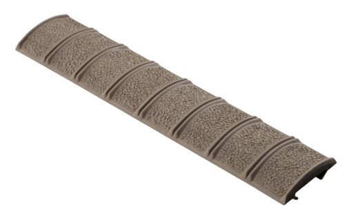 Magpul XT Rail Panel, AR15 / M4 / M16, Flat Dark Earth